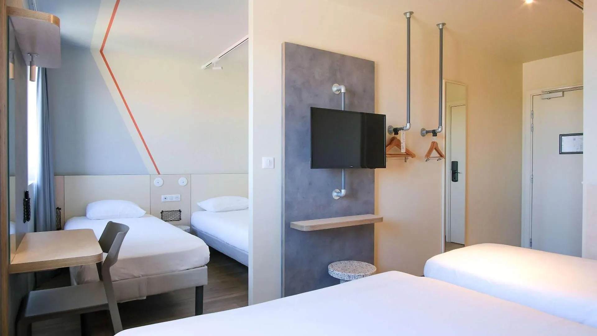 Ibis Budget Toulouse Labège 2*,